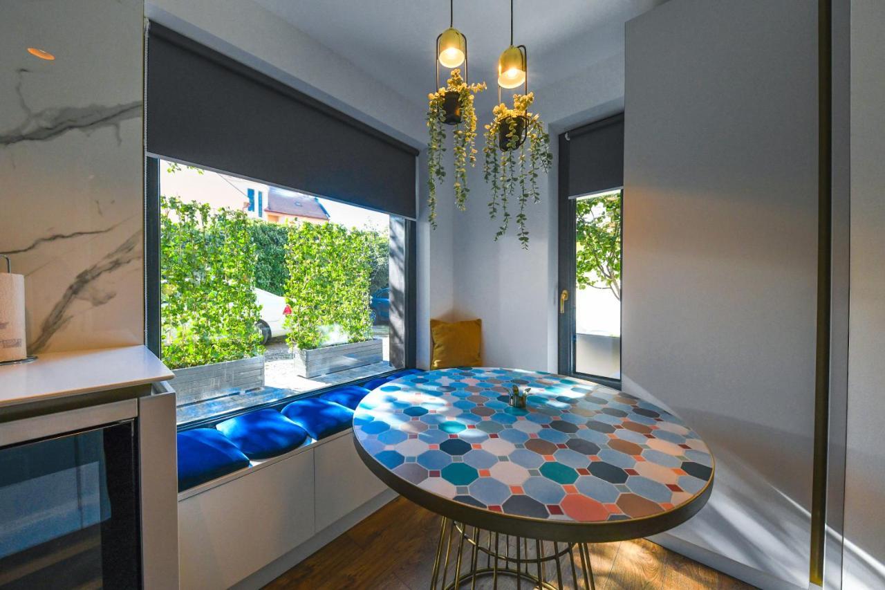 Designer Apartment In The City Center Kaloşvar Dış mekan fotoğraf